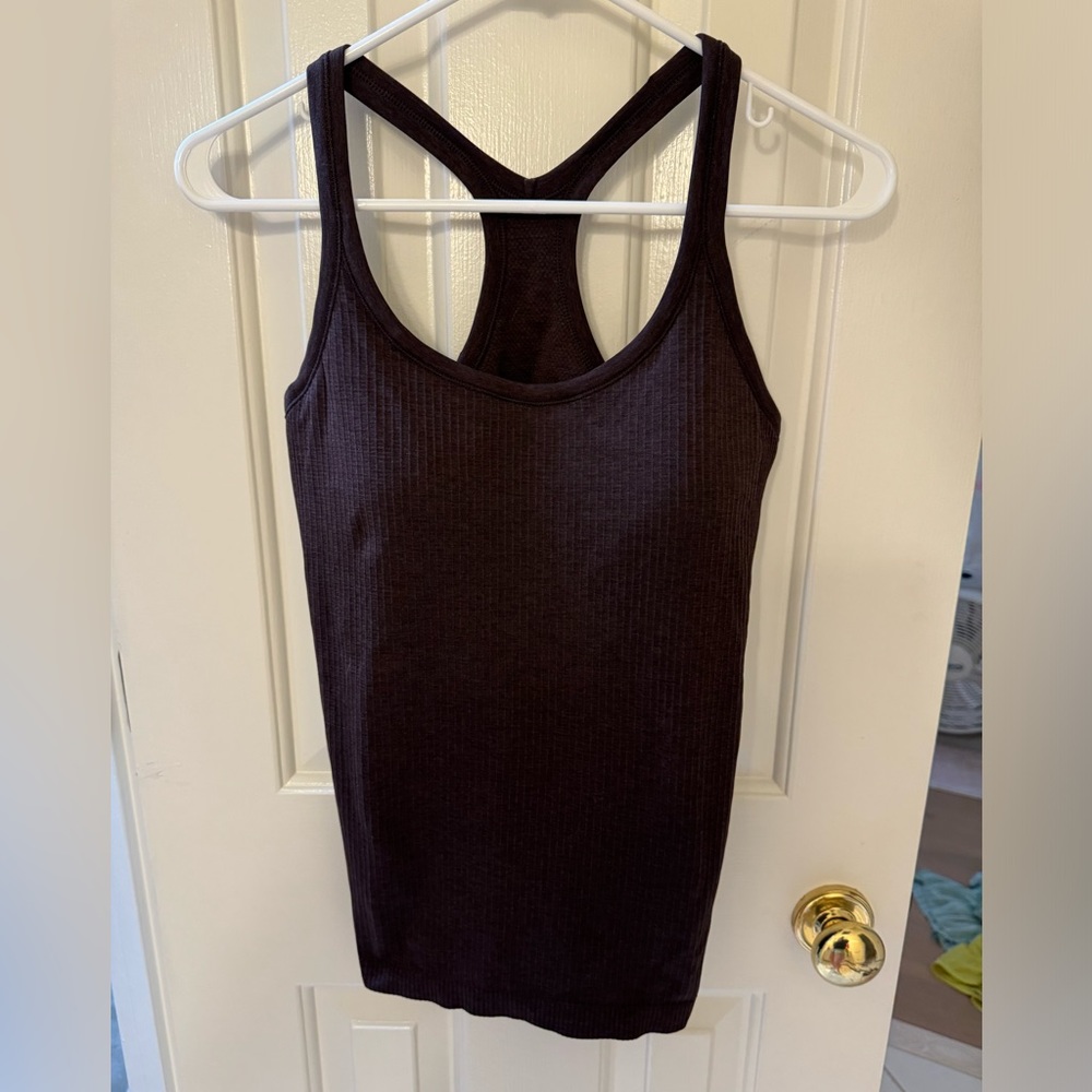 NEVER WORN LULULEMON Brown Ribbed Tank with Bra. Size 8!!